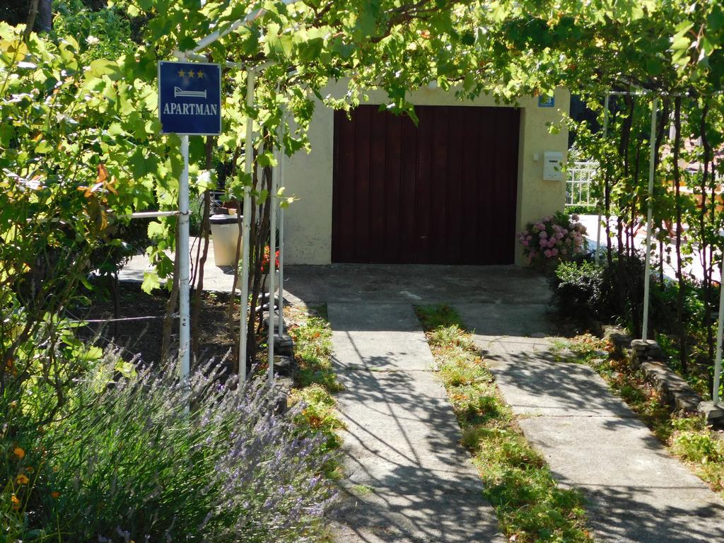 Apartment Varelija Bribir  Luaran gambar
